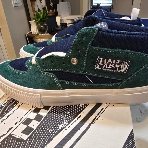 VANS SKATE HALF CAB SHOE Tartan Blue / Green VN0A2Z34BLG MENS SIZE 10 NEW - Picture 1 of 13
